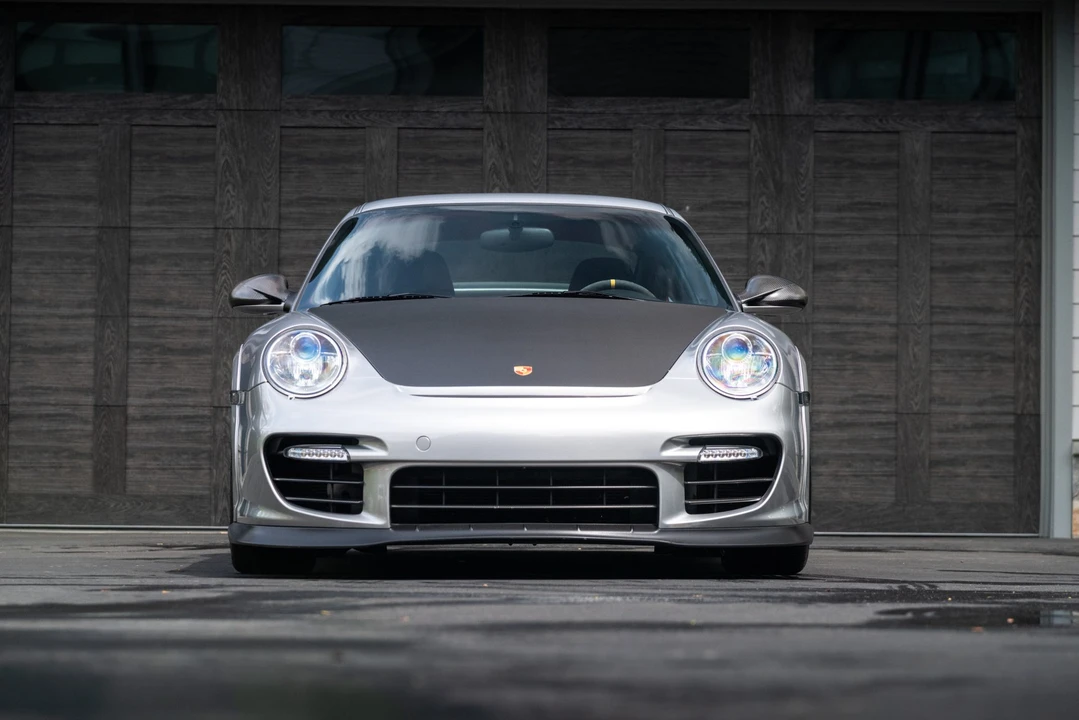 2011 Porsche - Image 11 of 31