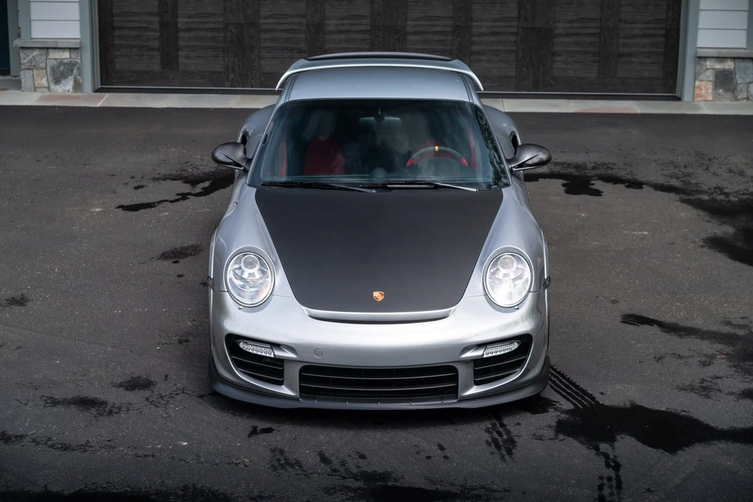 2011 Porsche - Image 10 of 31