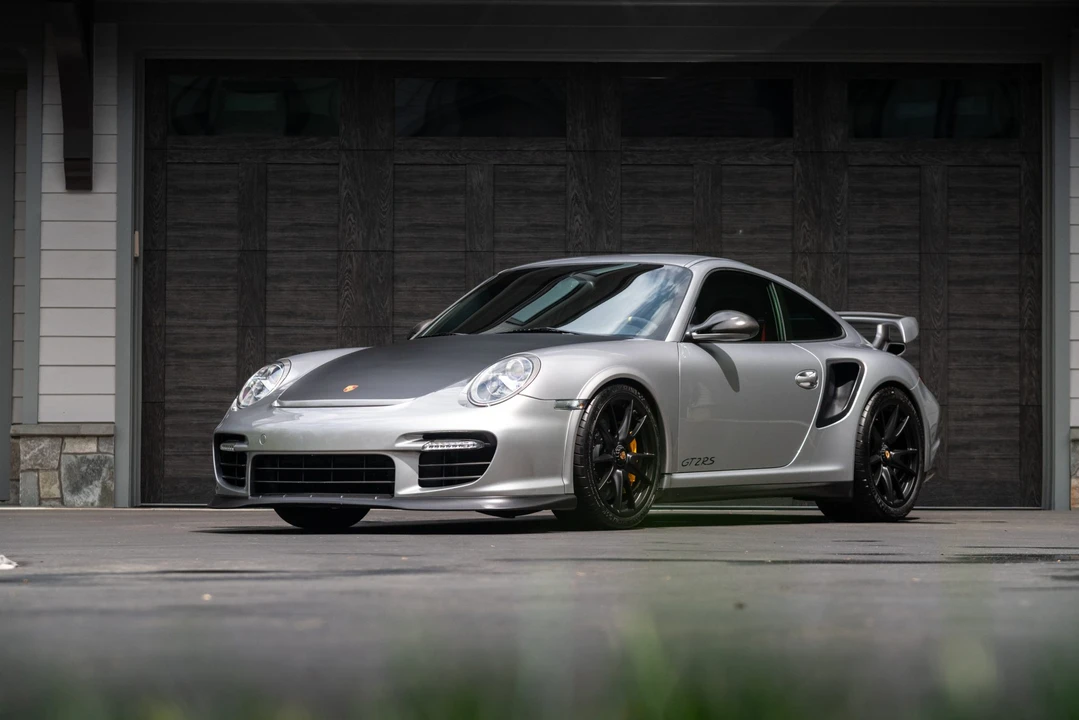 2011 Porsche - Image 8 of 31
