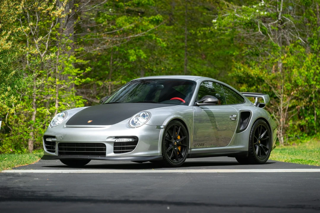 2011 Porsche - Image 3 of 31