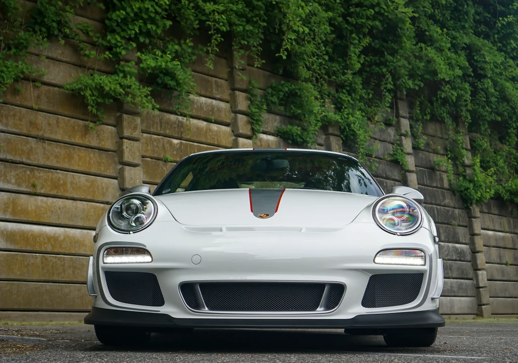 2011 Porsche 997 GT3 RS 4.0 - Image 3 of 6