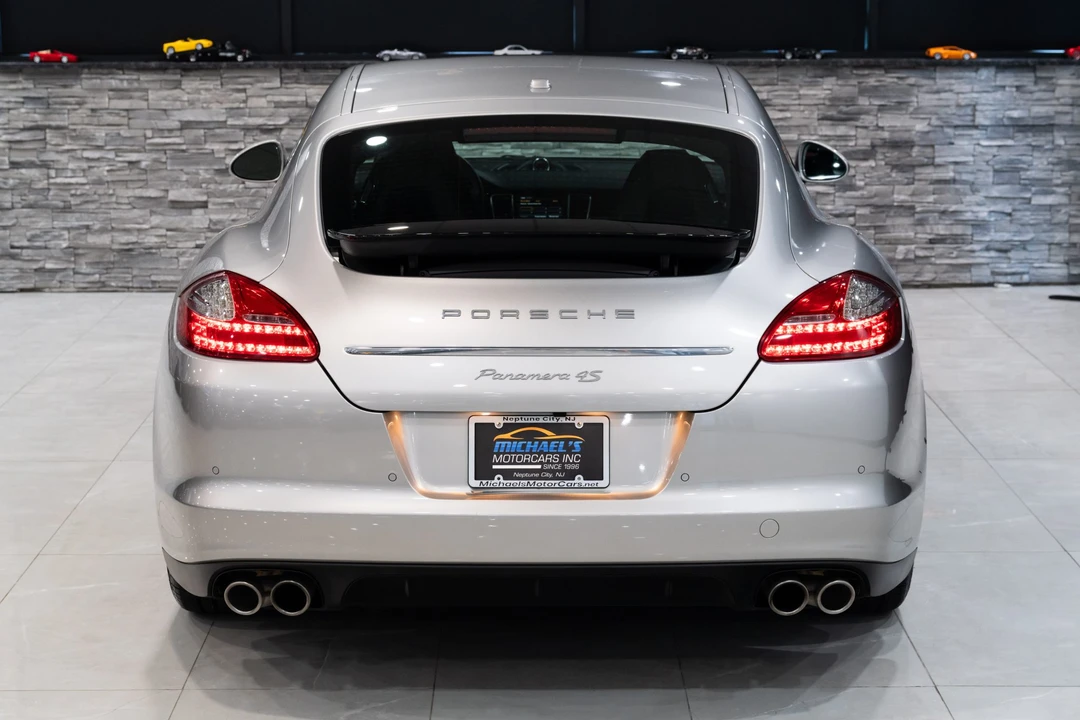 2011 Porsche 970 Panamera S - Image 27 of 31