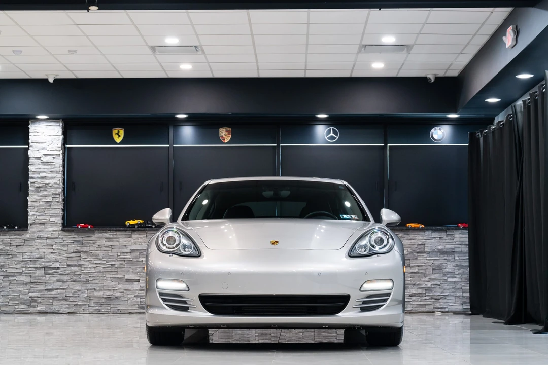 2011 Porsche 970 Panamera S - Image 8 of 31