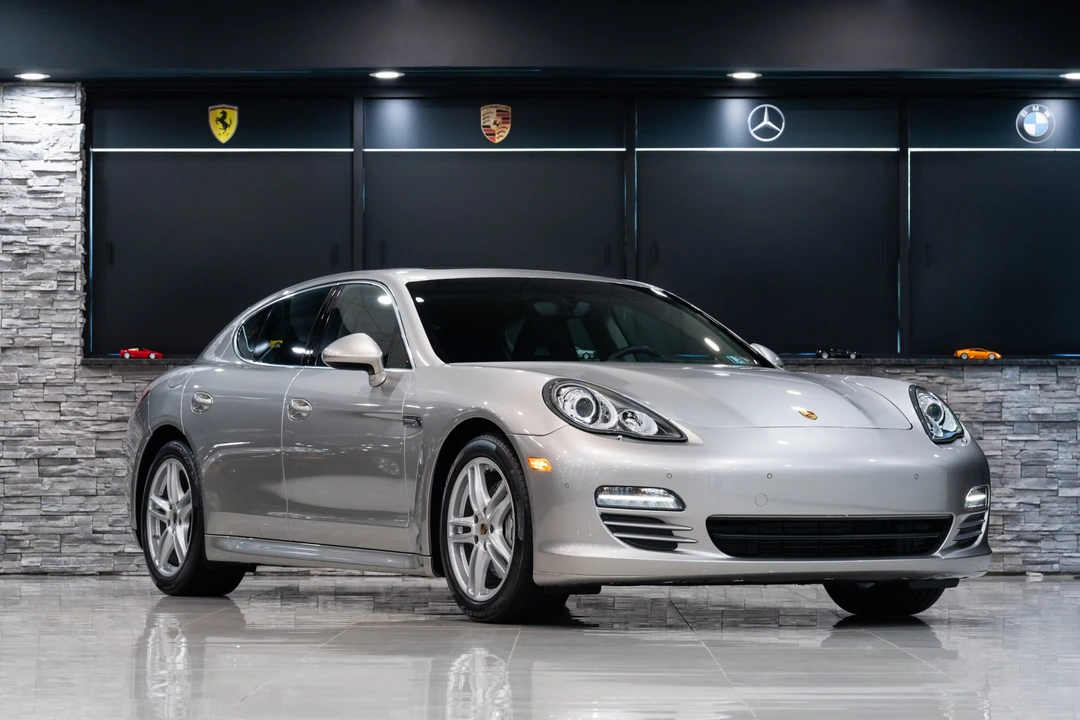 2011 Porsche 970 Panamera S - Image 13 of 31