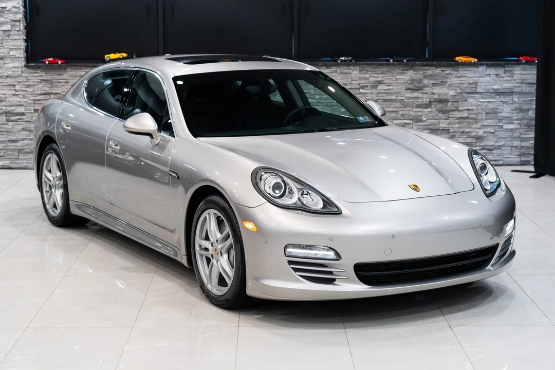 2011 Porsche 970 Panamera S - Image 16 of 31