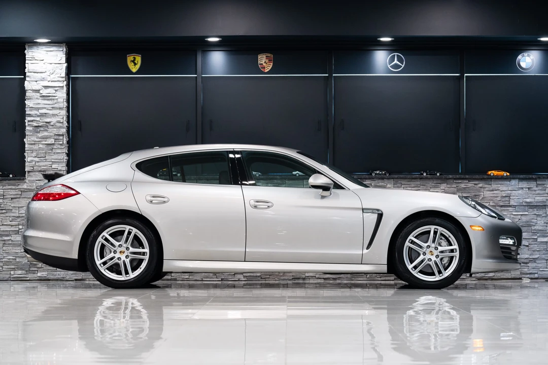 2011 Porsche 970 Panamera S - Image 18 of 31