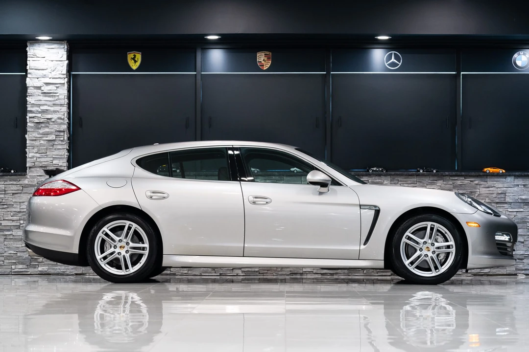 2011 Porsche 970 Panamera S - Image 19 of 31