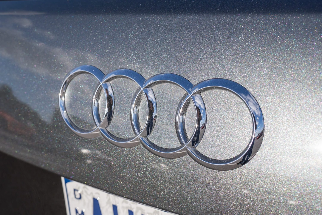 2012 Audi 42 R8 - Image 28 of 31