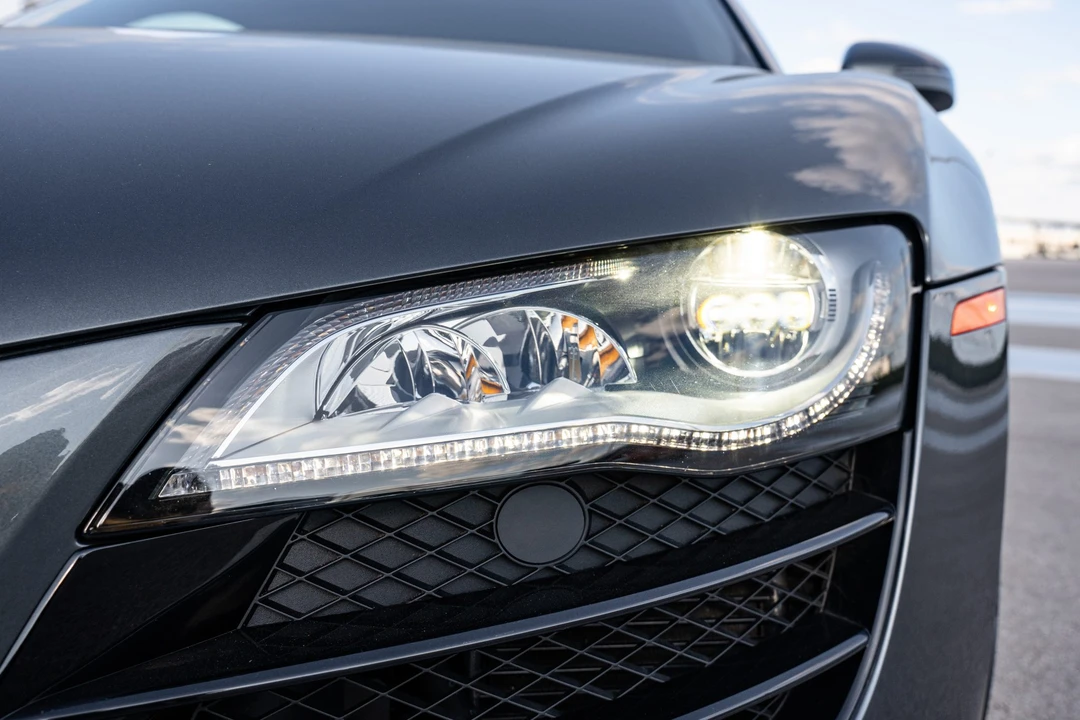 2012 Audi 42 R8 - Image 11 of 31