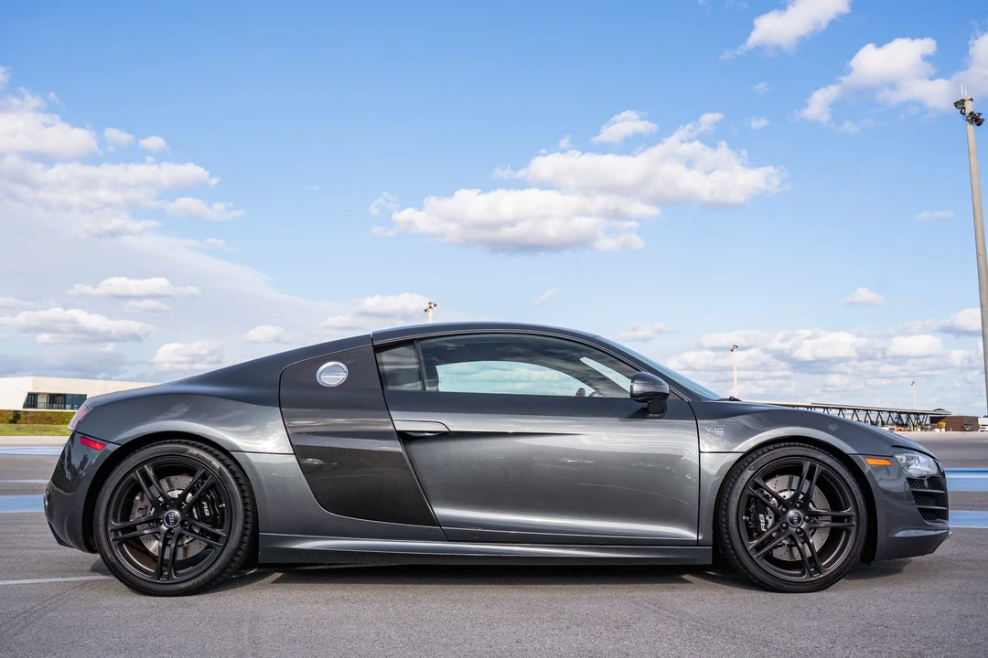 2012 Audi 42 R8 - Image 5 of 31