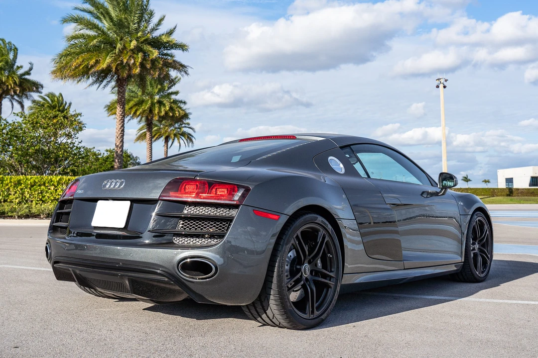 2012 Audi 42 R8 - Image 6 of 31