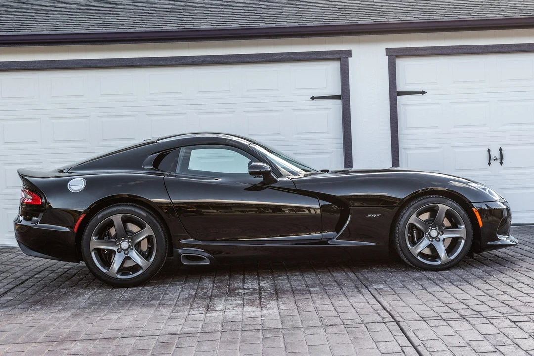 2013 Dodge Viper 5th Gen - Image 5 of 31
