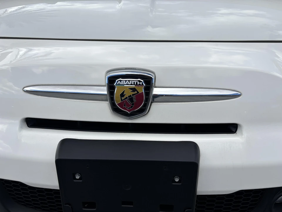 2013 Fiat Abarth 500 - Image 25 of 31