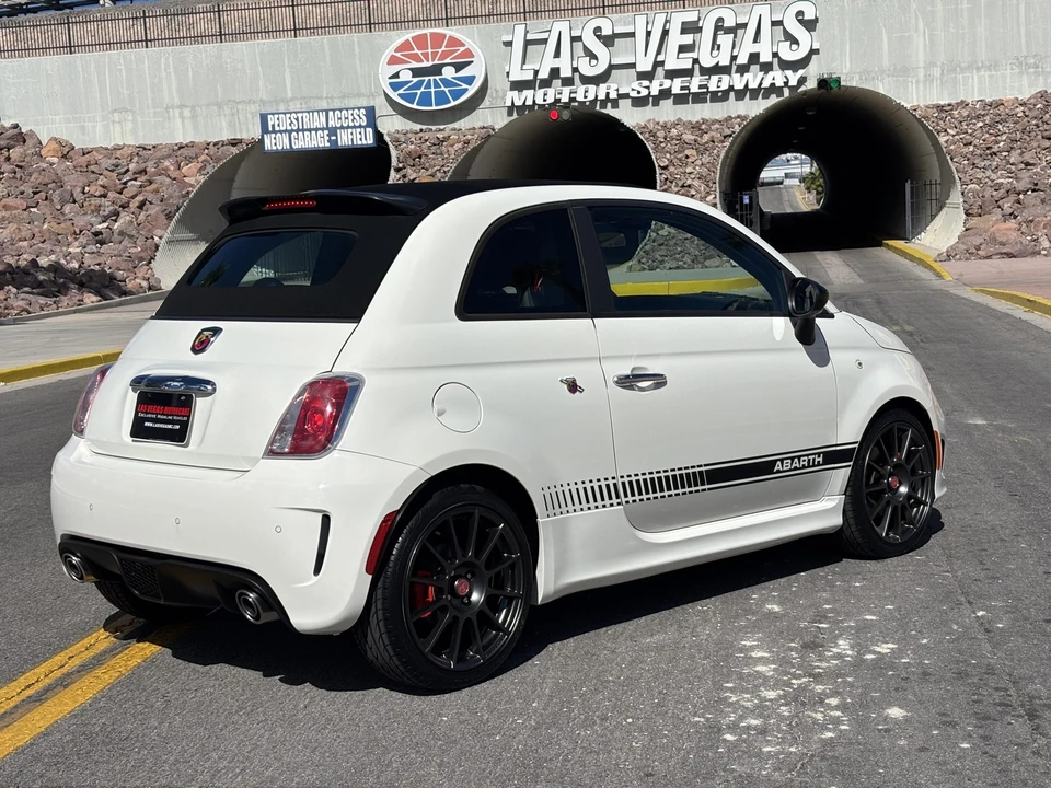 2013 Fiat Abarth 500 - Image 15 of 31