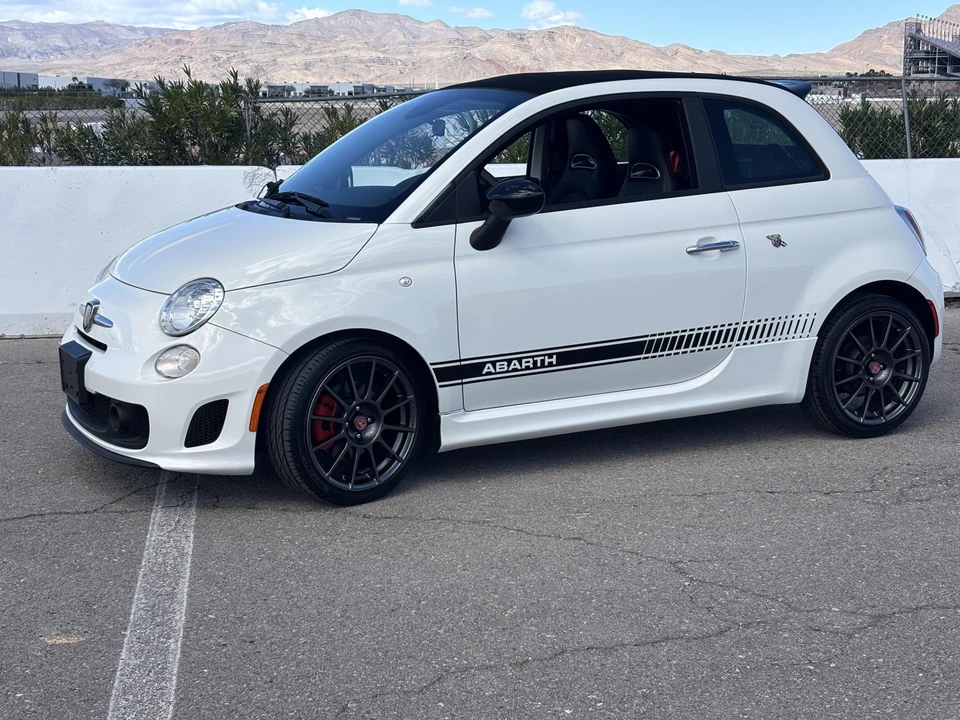 2013 Fiat Abarth 500 - Image 16 of 31