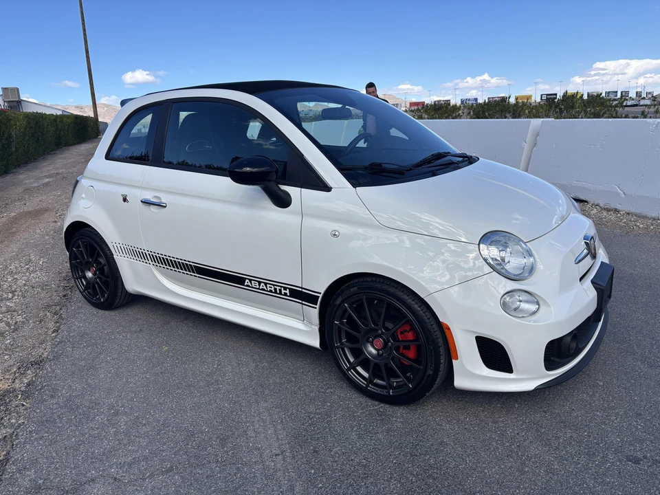 2013 Fiat Abarth 500 - Image 11 of 31