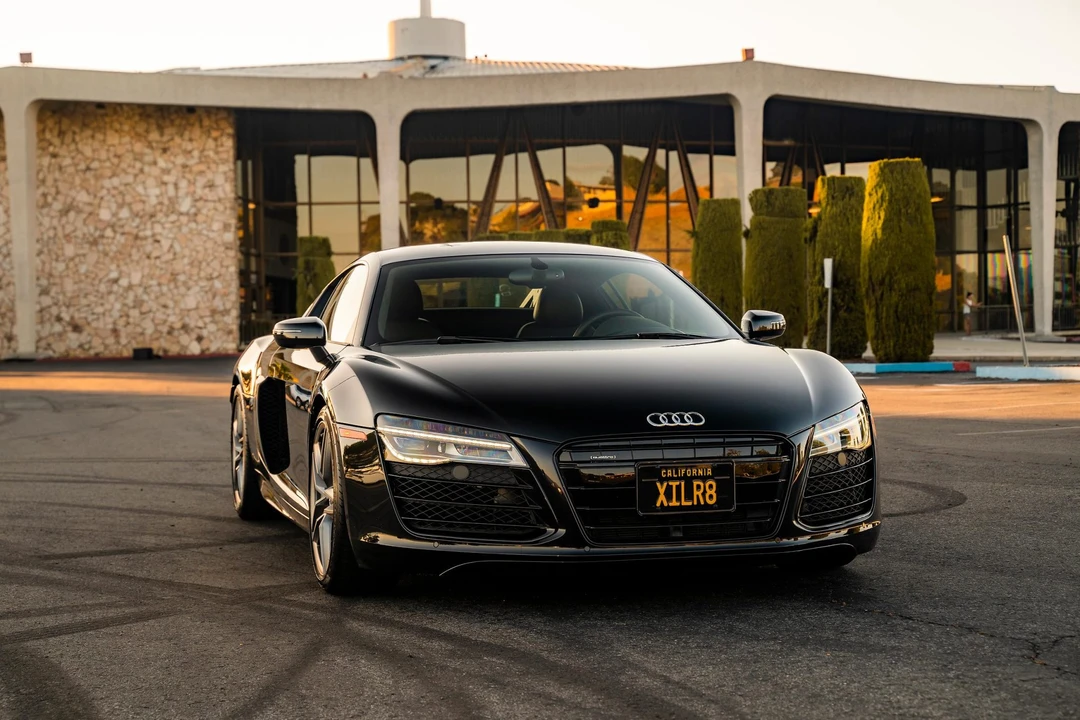 2014 Audi 42 R8 - Image 11 of 31