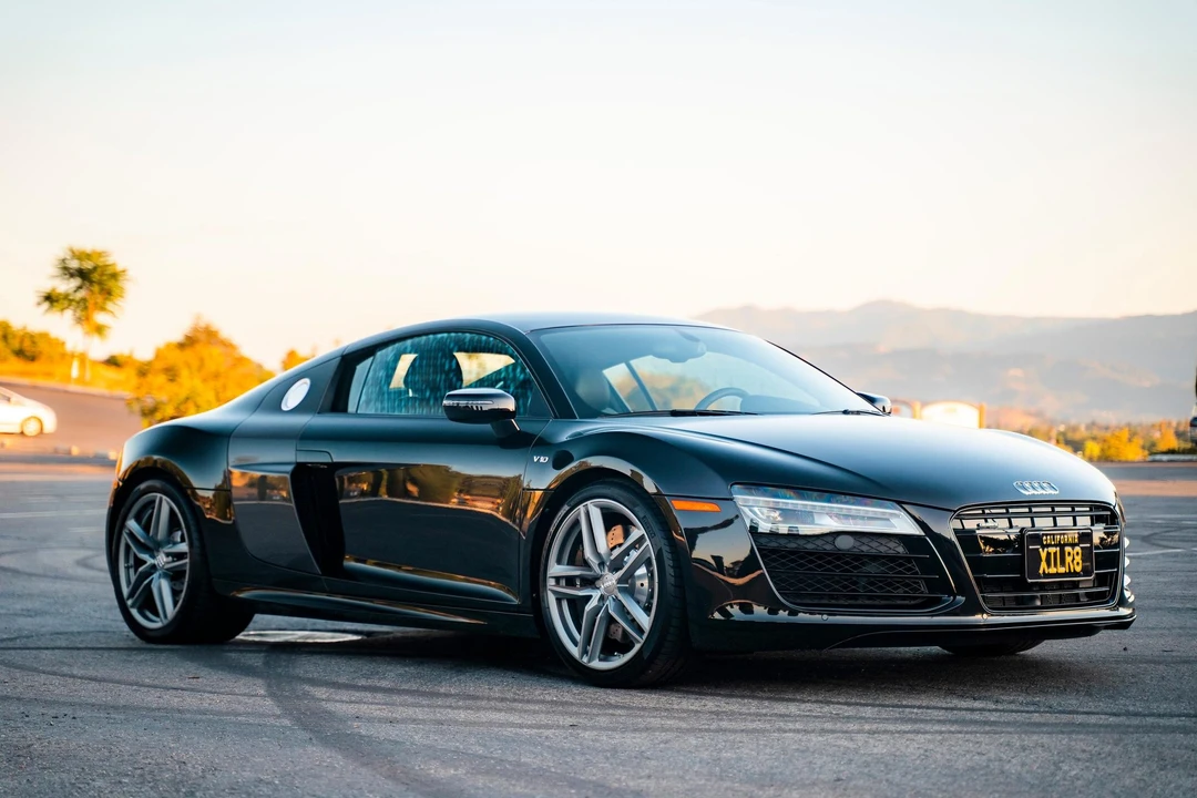 2014 Audi 42 R8 - Image 18 of 31