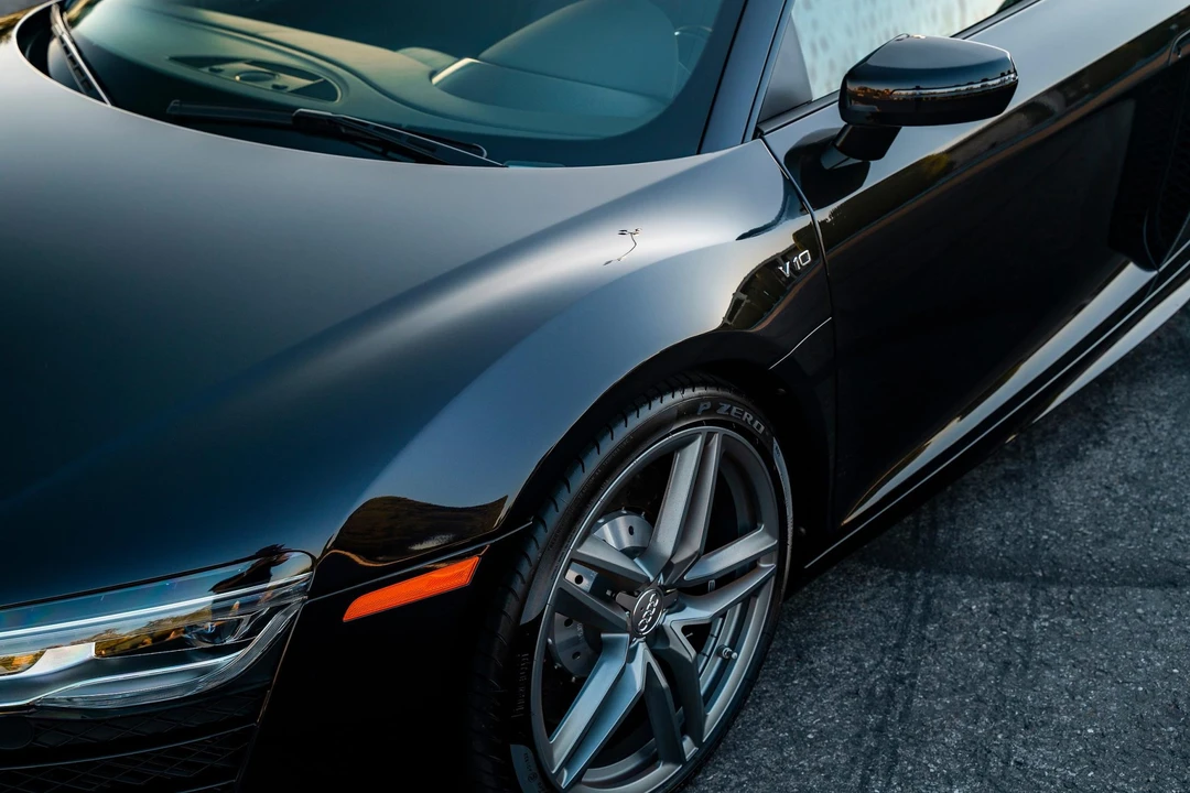 2014 Audi 42 R8 - Image 22 of 31