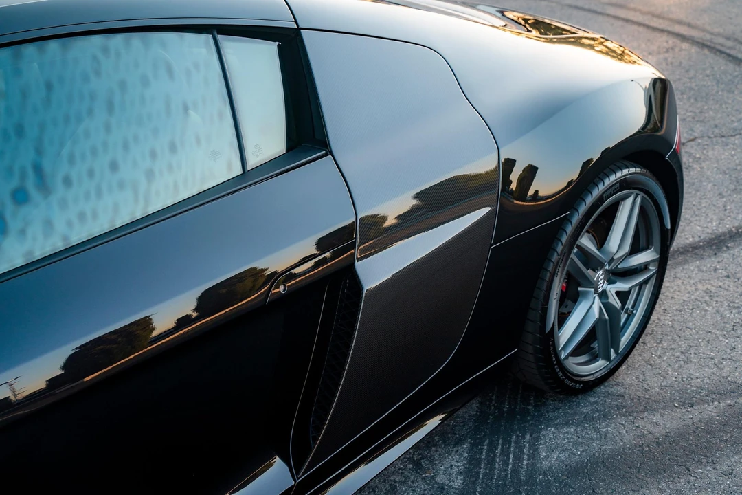 2014 Audi 42 R8 - Image 24 of 31