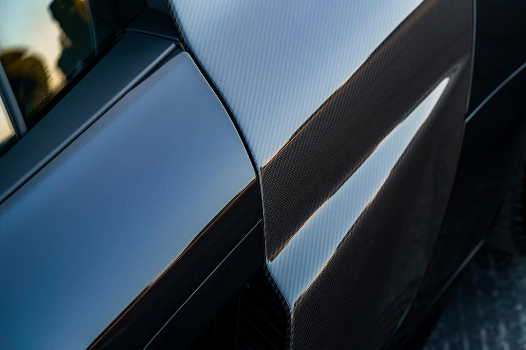 2014 Audi 42 R8 - Image 25 of 31