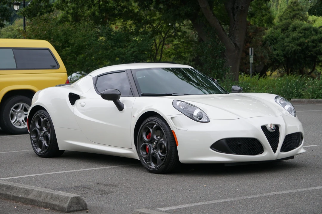 2015 Alfa Romeo 4C Coupe - Image 4 of 31