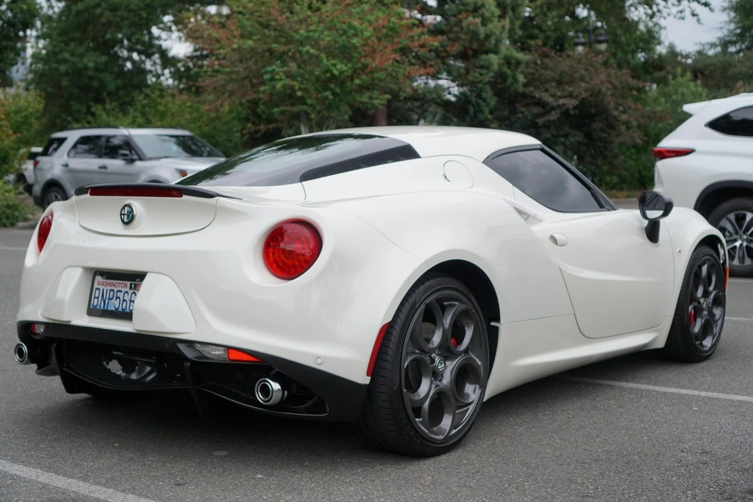 2015 Alfa Romeo 4C Coupe - Image 7 of 31