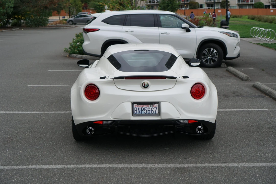 2015 Alfa Romeo 4C Coupe - Image 8 of 31