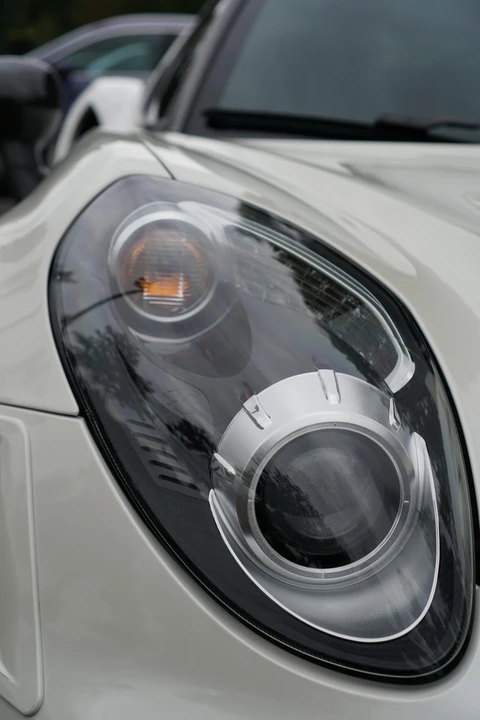 2015 Alfa Romeo 4C Coupe - Image 13 of 31