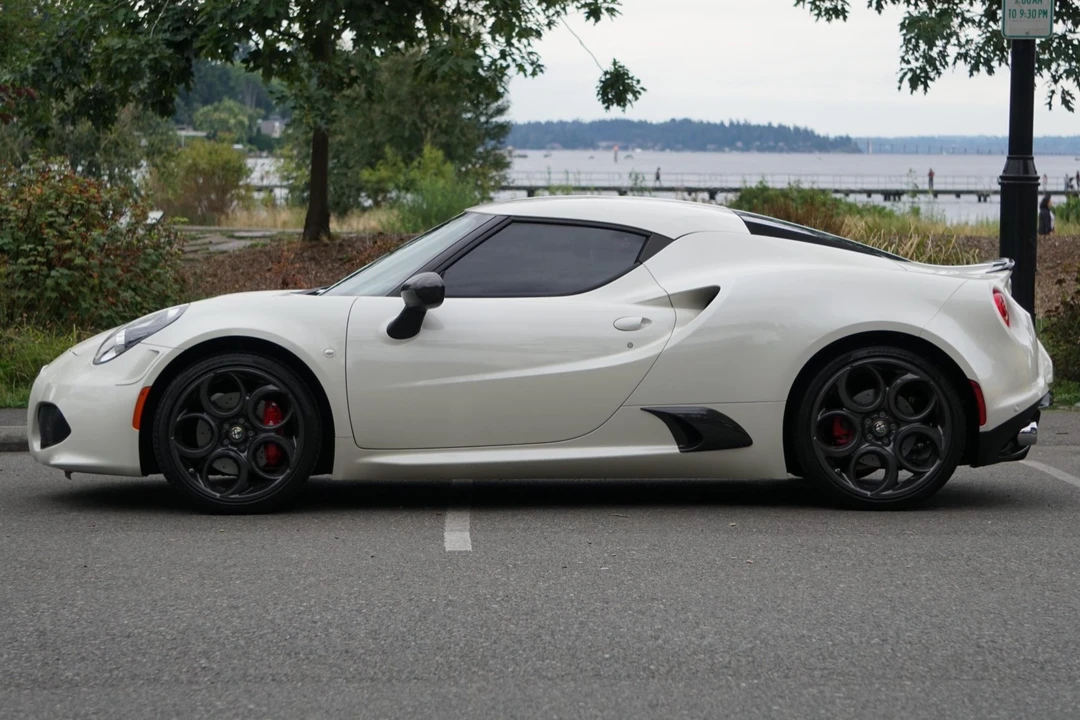 2015 Alfa Romeo 4C Coupe - Image 12 of 31