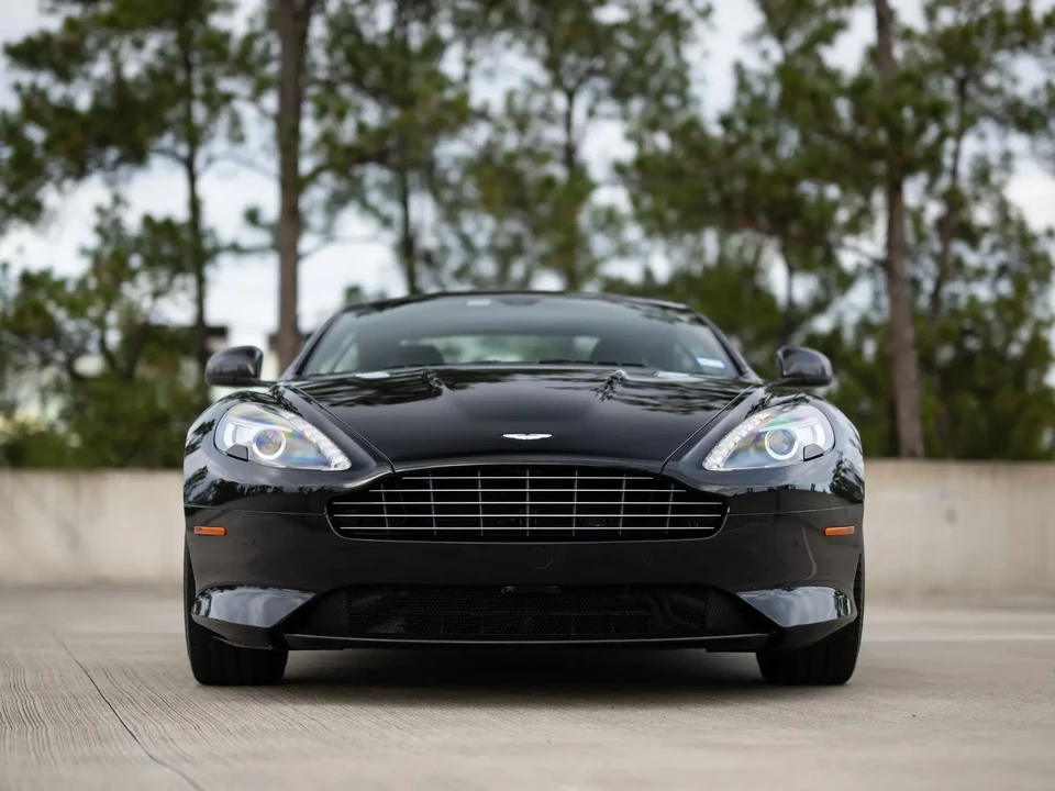 2015 Aston Martin DB9 - Image 4 of 6