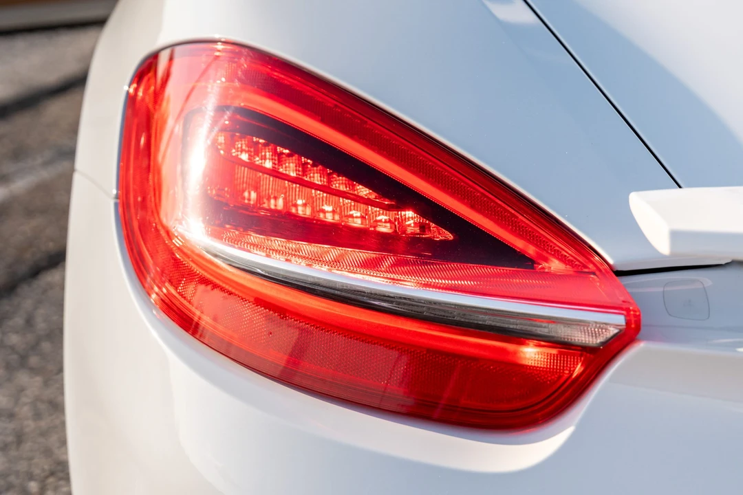 2015 Porsche 981 Boxster S - Image 27 of 31