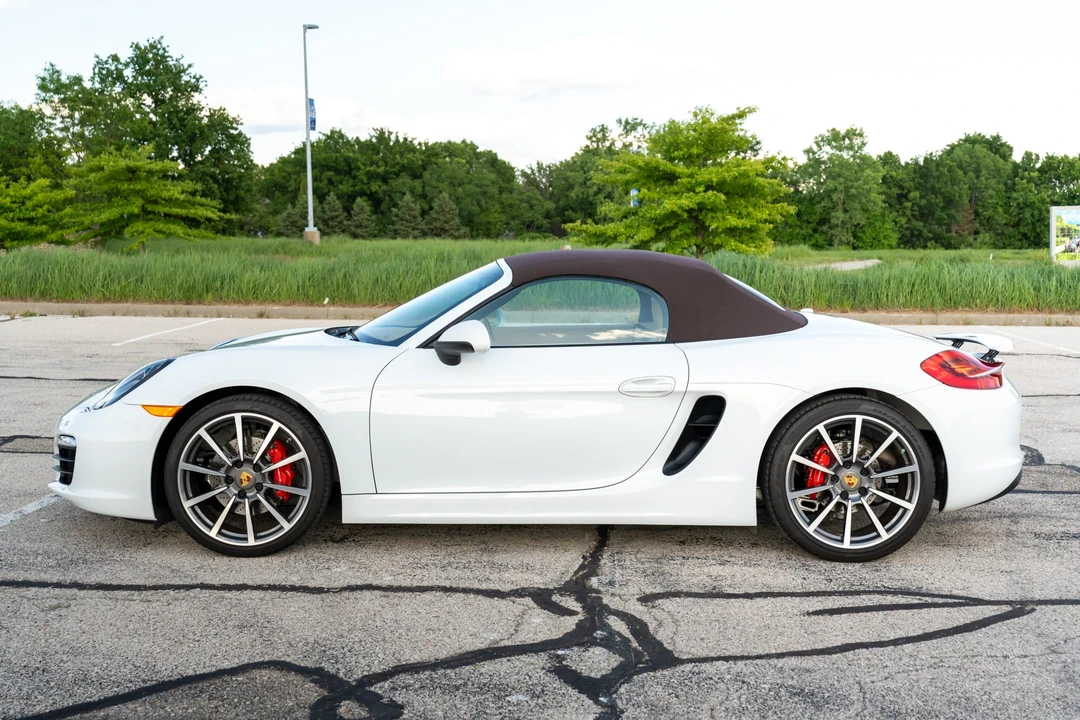 2015 Porsche 981 Boxster S - Image 17 of 31