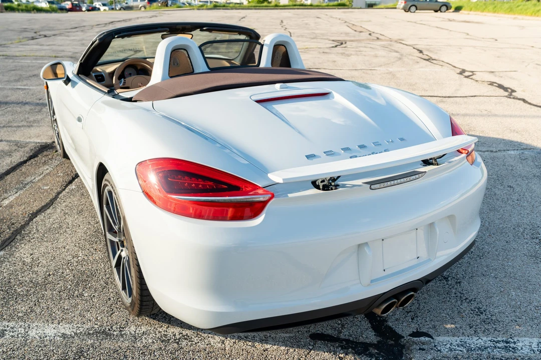2015 Porsche 981 Boxster S - Image 25 of 31
