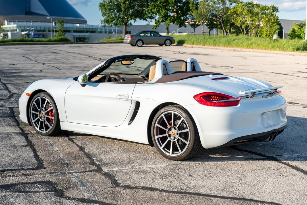 2015 Porsche 981 Boxster S - Image 8 of 31