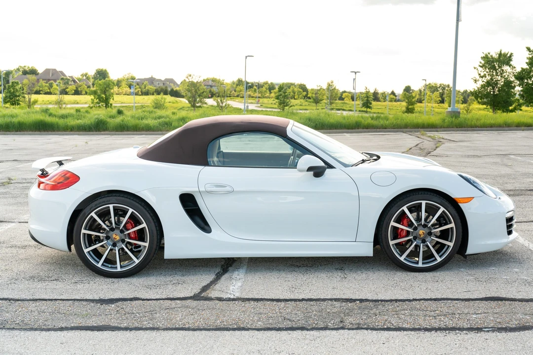 2015 Porsche 981 Boxster S - Image 13 of 31