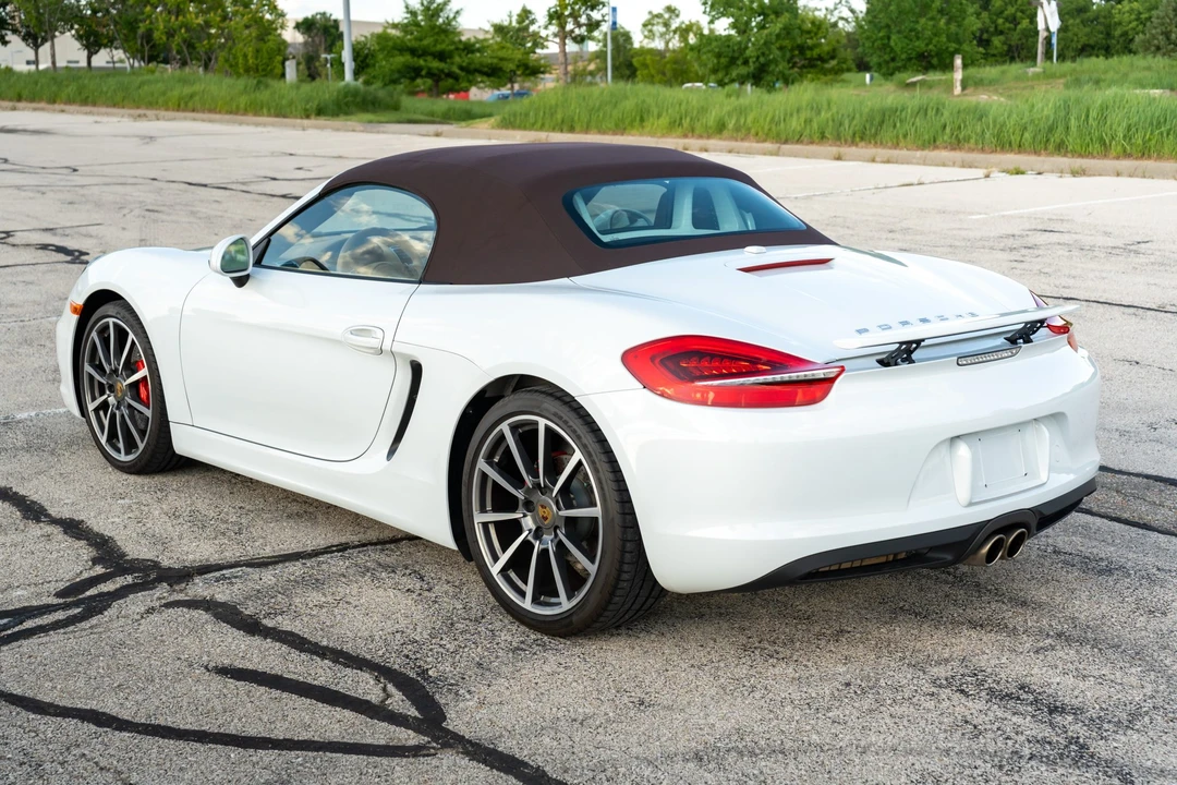 2015 Porsche 981 Boxster S - Image 16 of 31