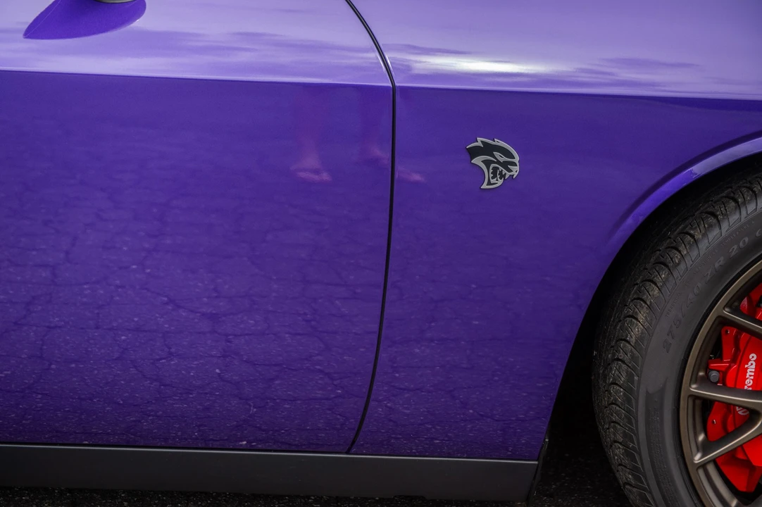 2016 Dodge Challenger SRT Hellcat 3rd Gen - Image 19 of 31