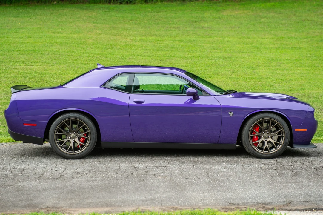 2016 Dodge Challenger SRT Hellcat 3rd Gen - Image 4 of 31