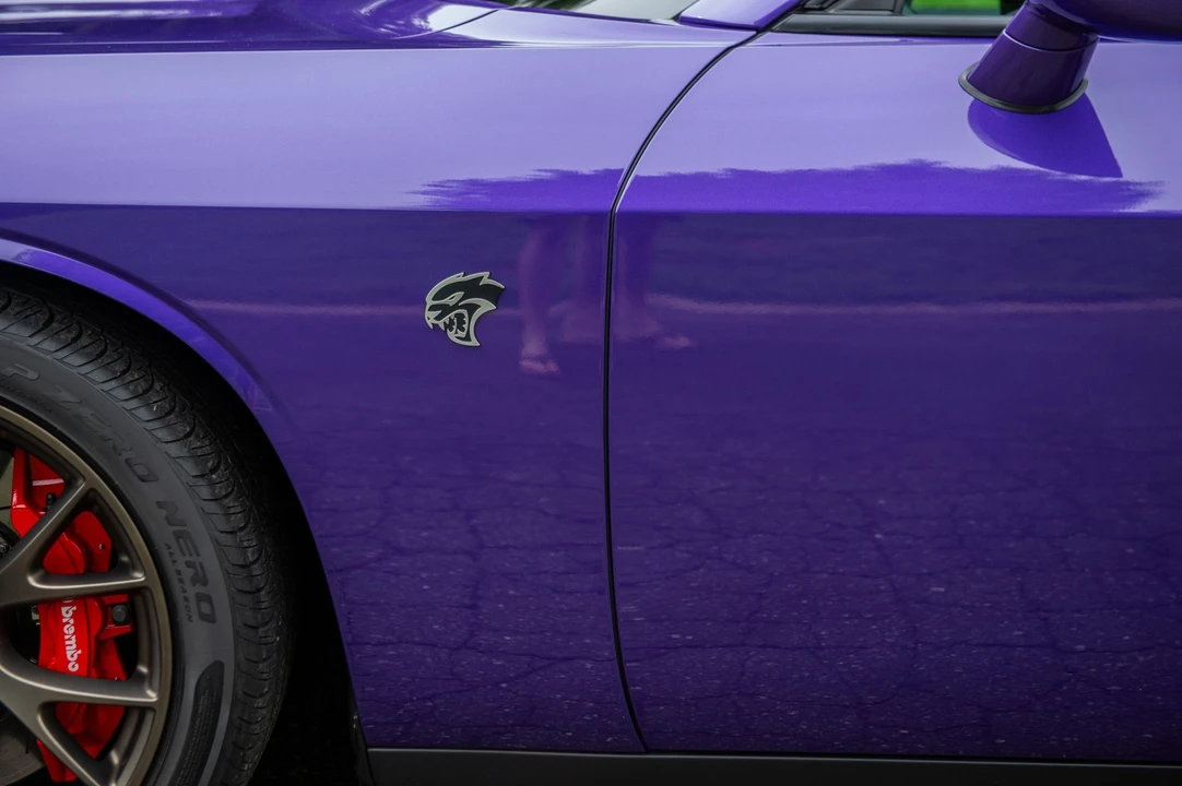 2016 Dodge Challenger SRT Hellcat 3rd Gen - Image 16 of 31