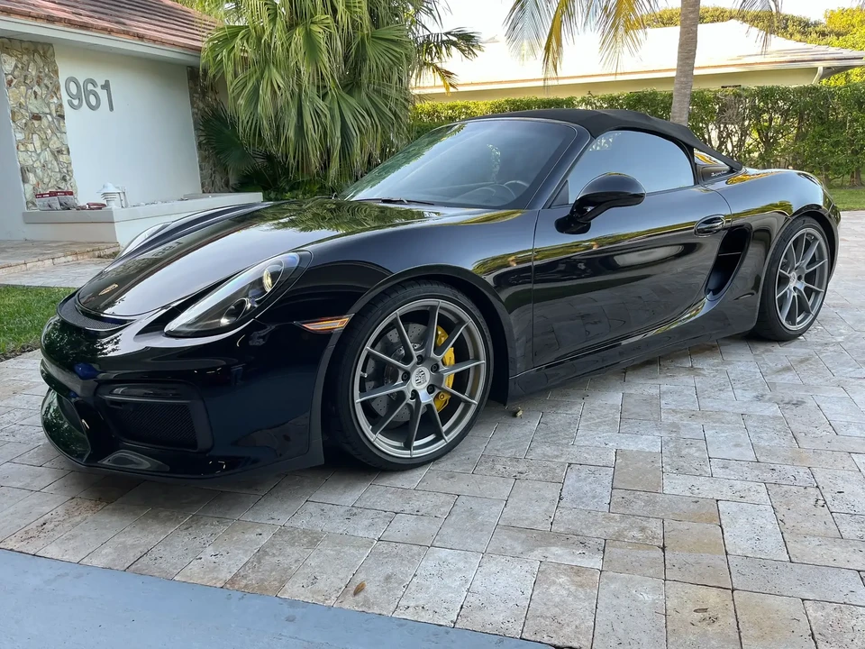 2016 Porsche 981 Boxster Spyder - Image 5 of 6