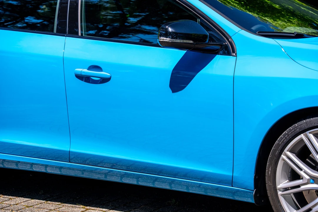 2017 Volvo V60 1st Gen - Image 18 of 31
