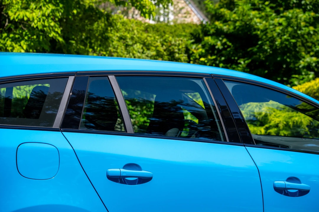 2017 Volvo V60 1st Gen - Image 24 of 31