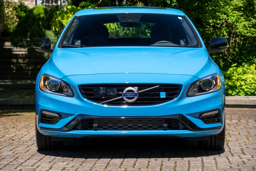 2017 Volvo V60 1st Gen - Image 4 of 31