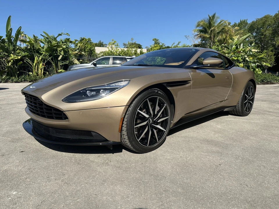 2018 Aston Martin DB11 V12 - Image 4 of 31