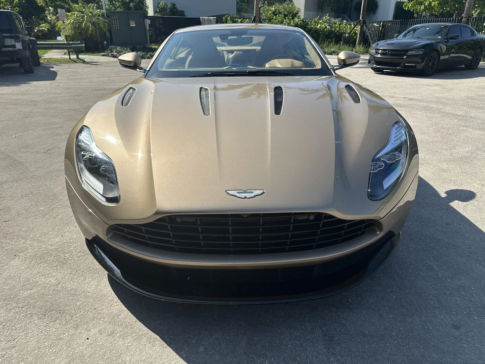 2018 Aston Martin DB11 V12 - Image 19 of 31