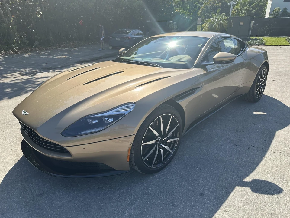 2018 Aston Martin DB11 V12 - Image 3 of 31