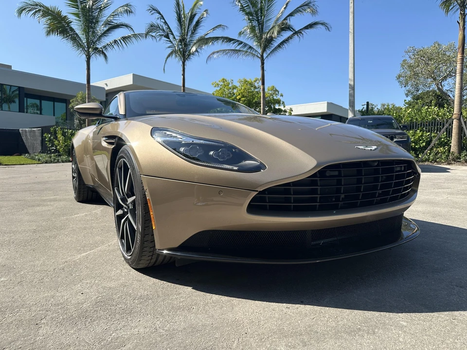 2018 Aston Martin DB11 V12 - Image 18 of 31