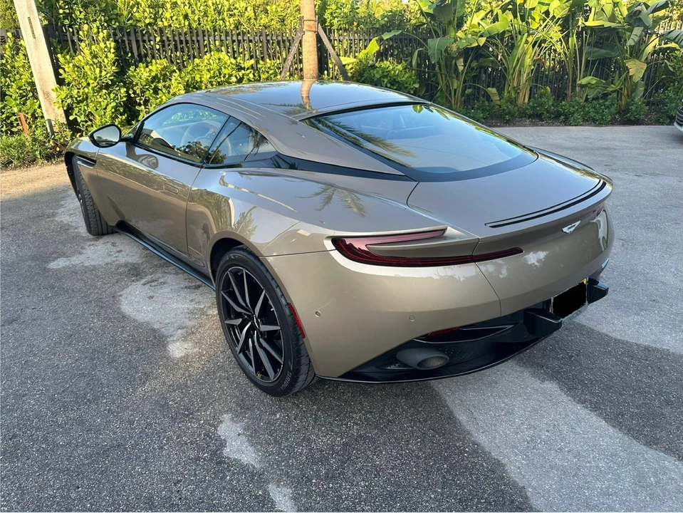 2018 Aston Martin DB11 V12 - Image 8 of 31