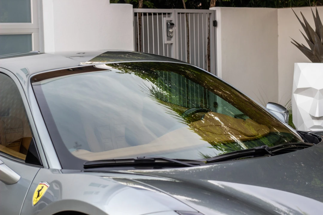 2018 Ferrari 488 GTB - Image 10 of 31